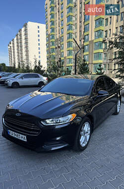 Ford Fusion  2013