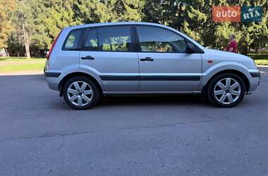 Ford Fusion  2009