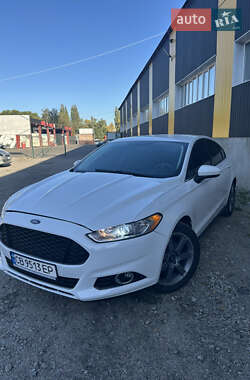 Ford Fusion  2015