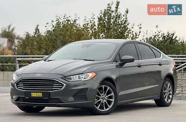 Ford Fusion  2020