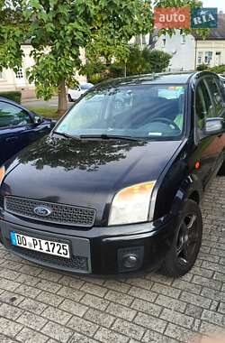 Ford Fusion  2011