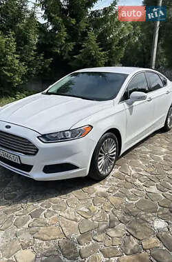 Ford Fusion  2015