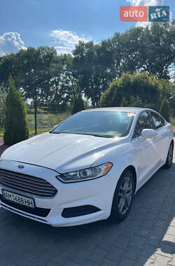 Ford Fusion  2013