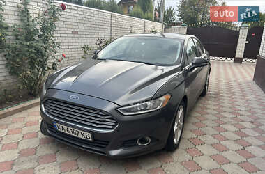 Ford Fusion  2014