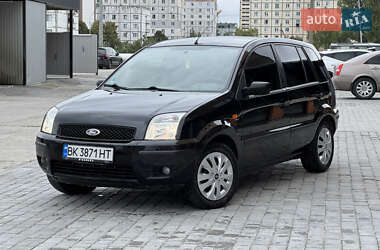 Ford Fusion  2003