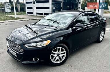 Ford Fusion  2015