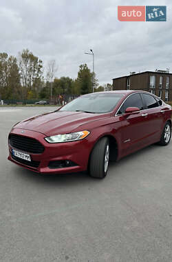 Ford Fusion  2012