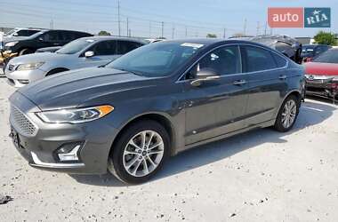 Ford Fusion  2018