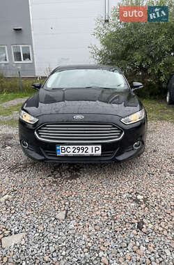 Ford Fusion  2016