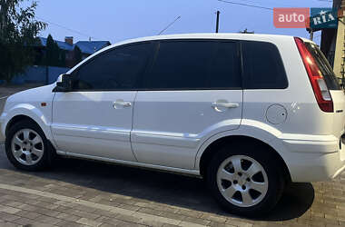 Ford Fusion  2012