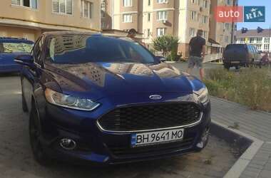 Ford Fusion  2012