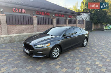 Ford Fusion  2016