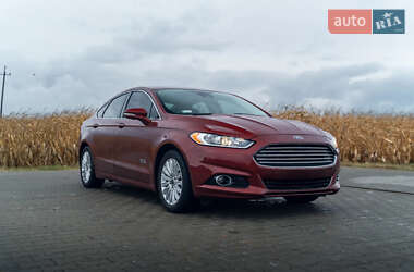 Ford Fusion  2014