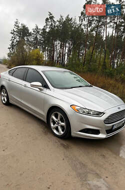 Ford Fusion  2015
