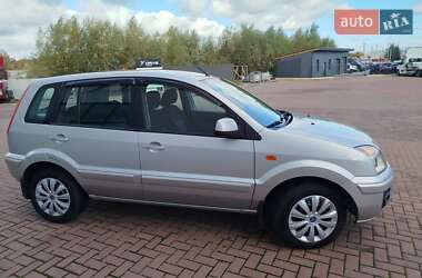 Ford Fusion  2011
