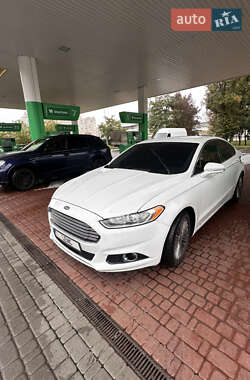 Ford Fusion  2015
