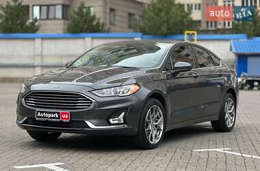 Ford Fusion  2019