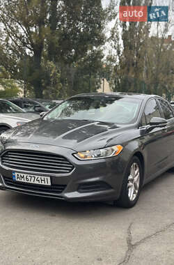 Ford Fusion  2015