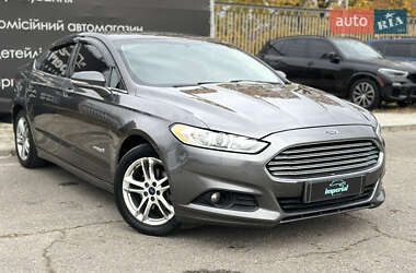 Ford Fusion 2015