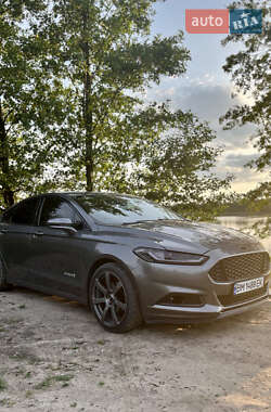 Ford Fusion  2013