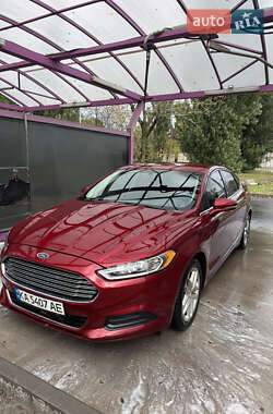 Ford Fusion 2015