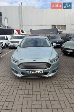 Ford Fusion  2013