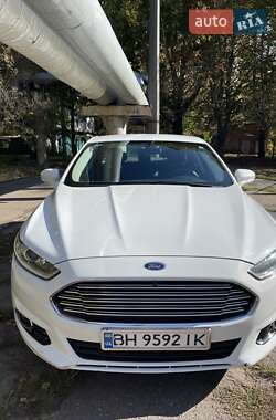 Ford Fusion  2014