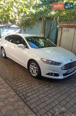 Ford Fusion 2015