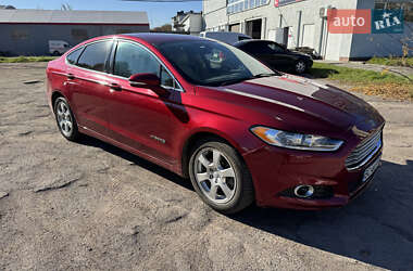 Ford Fusion  2013