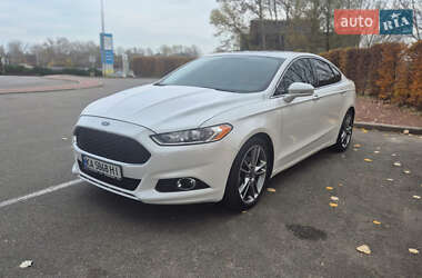 Ford Fusion  2015