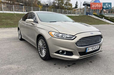 Ford Fusion  2015