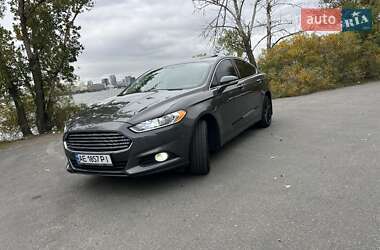 Ford Fusion 2016