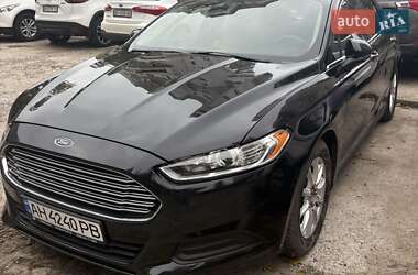 Ford Fusion  2015