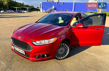 Ford Fusion  2013