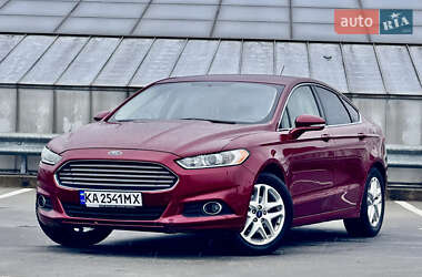 Ford Fusion  2015