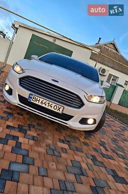 Ford Fusion  2013