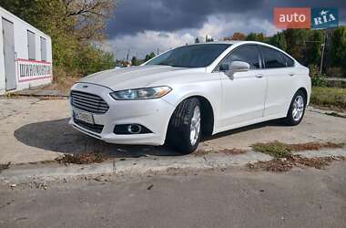 Ford Fusion  2015