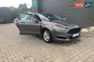 Ford Fusion  2012
