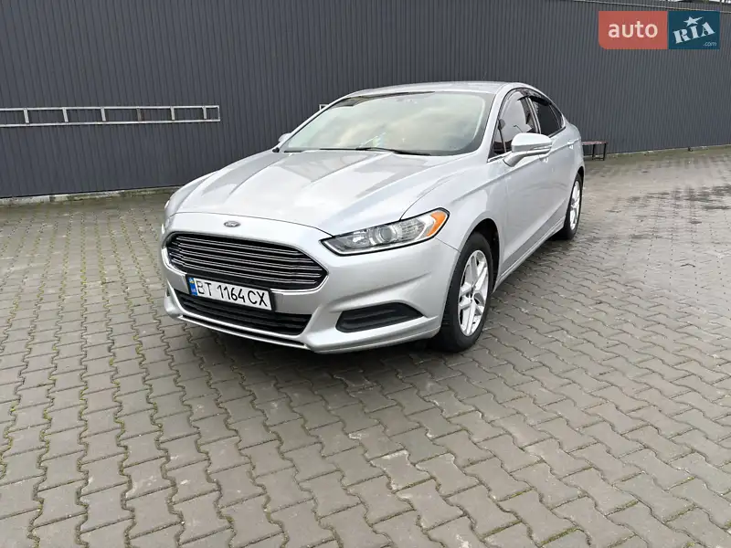 Ford Fusion 2016