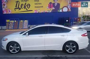 Ford Fusion  2013