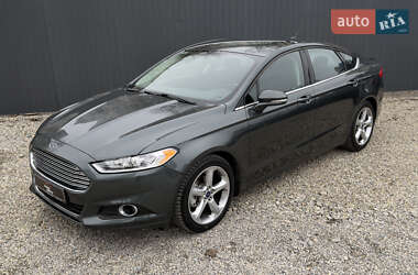 Ford Fusion 2015