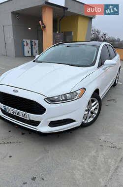 Ford Fusion  2013