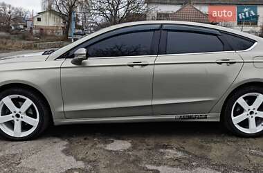 Ford Fusion  2015