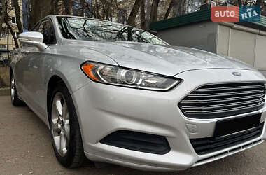 Ford Fusion 2014