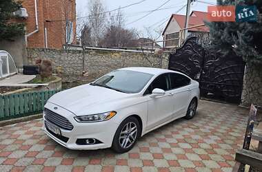 Ford Fusion  2015