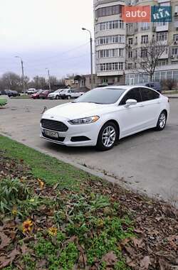 Ford Fusion  2015