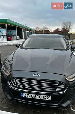 Ford Fusion 2015