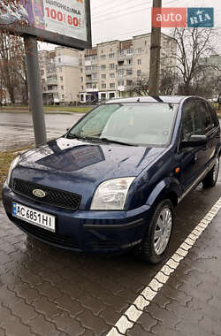 Ford Fusion  2003
