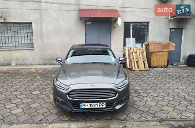 Ford Fusion  2013