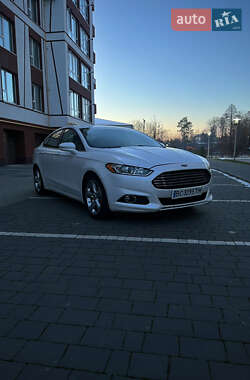 Ford Fusion  2015